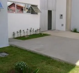 Solução sustentável em concreto permeável com alta capacidade de drenagem
